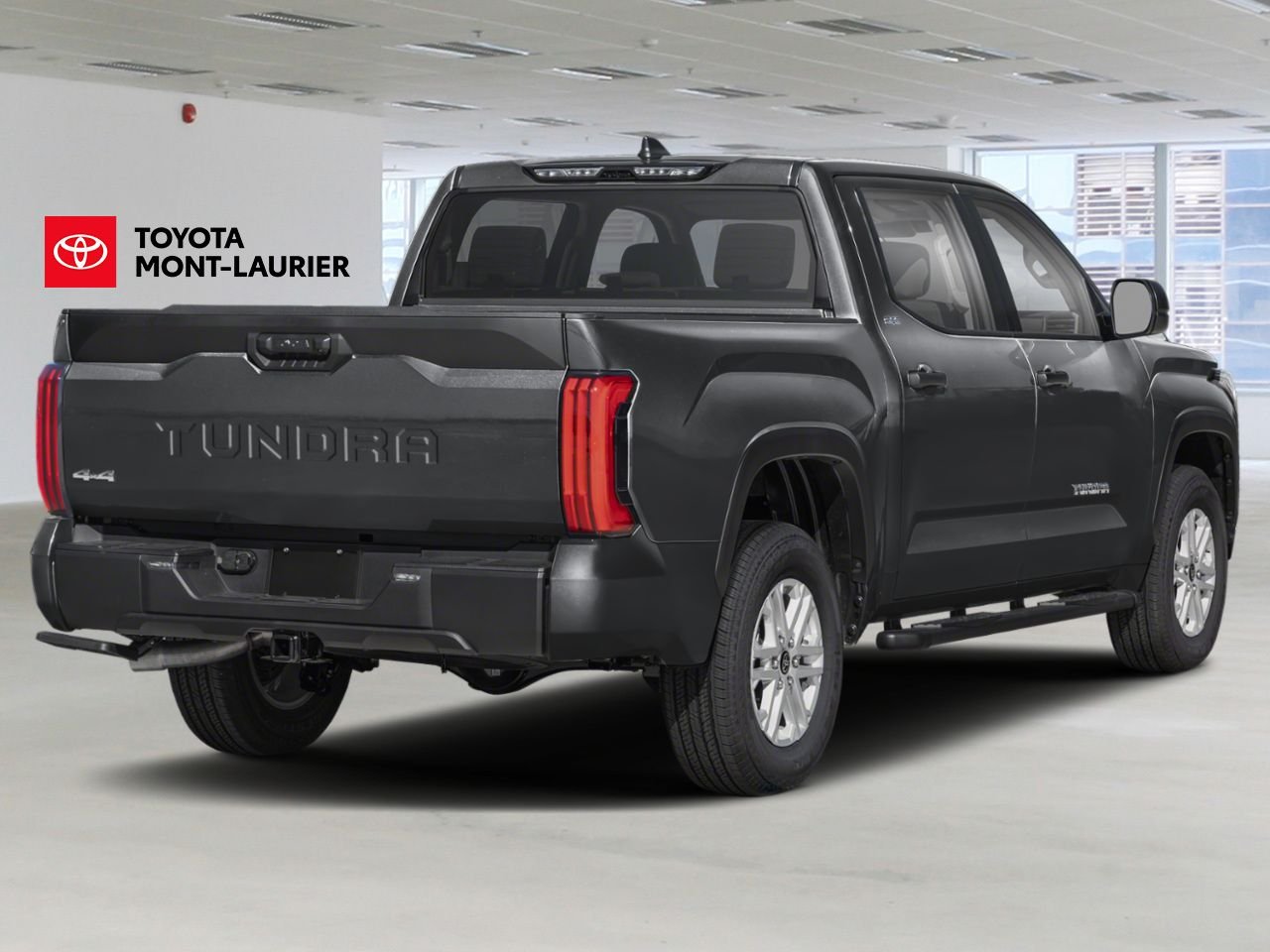 Toyota Tundra 2026 Gris magnétique métallisé Mont-Laurier - photo #2