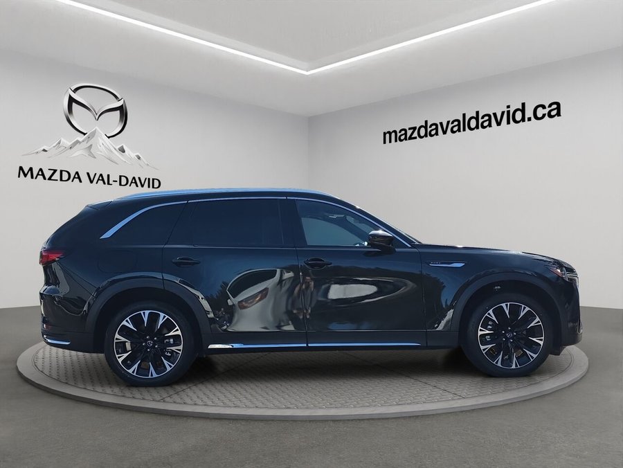 2026 Mazda CX-90 PHEV GT PHEV, toit pano, cuir, sièges ventilés Jet Black Mica