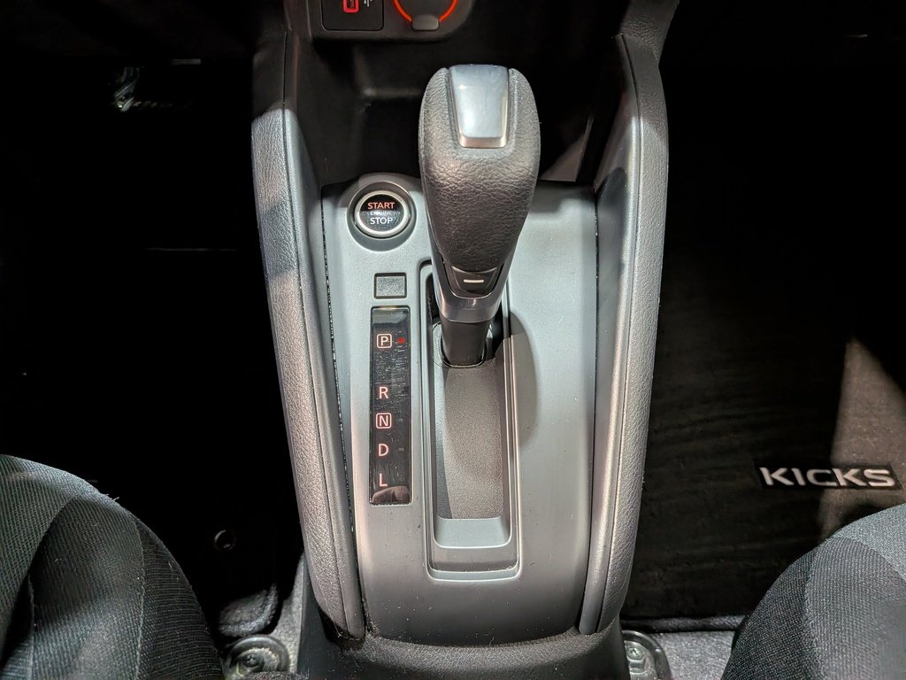 Nissan Kicks S FWD 2024 Noir Val-David - photo #23