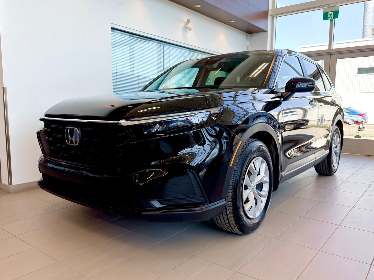 Honda CR-V 2023 Noir Notre-Dame-des-Prairies - photo #4