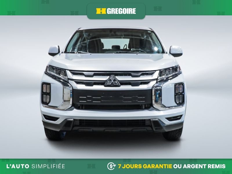 2023 Mitsubishi RVR 2023 White