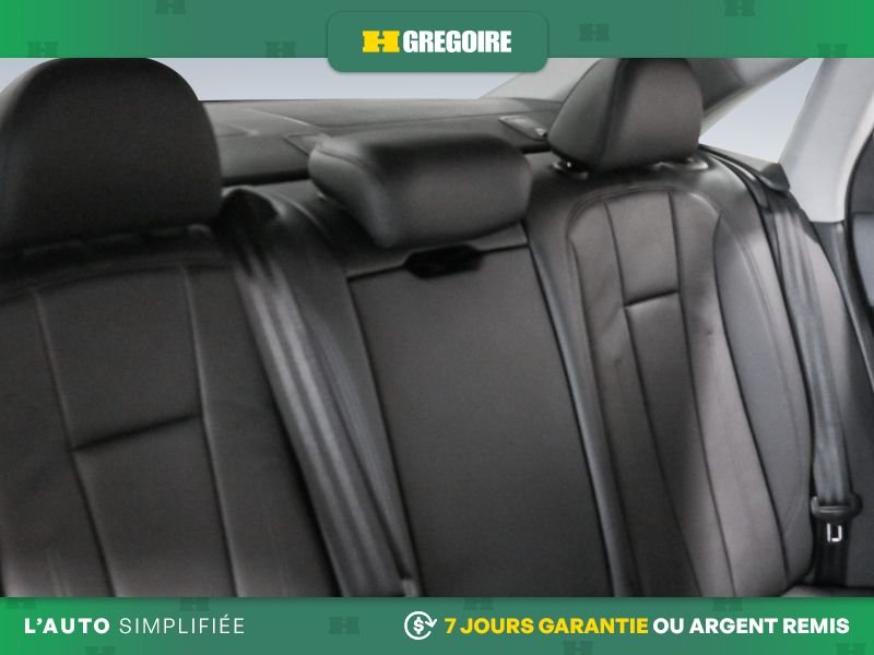 Audi A4 726615A | Komfort AWD AUTO A/C TOIT NAV MAGS CAM RECUL BLUET 2019 Gris Laval - photo #32