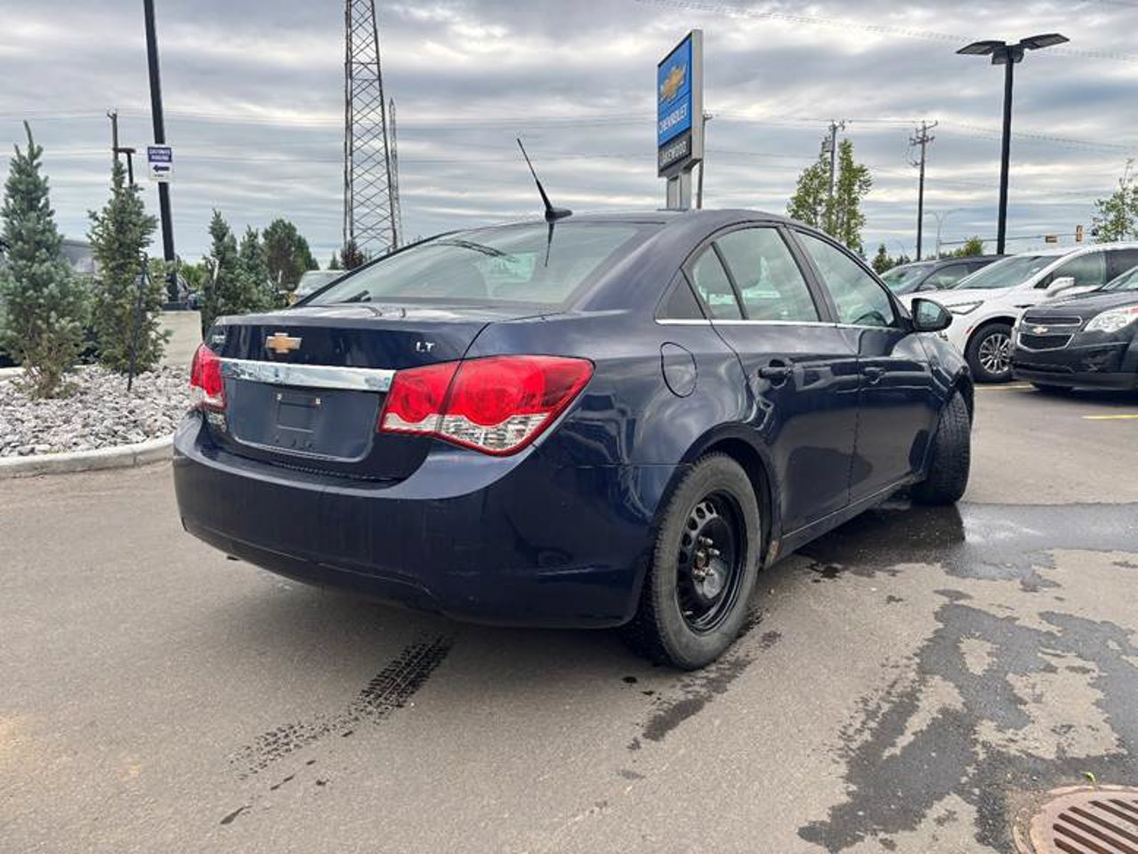 2011 Chevrolet Cruze 4dr Sdn LT Turbo+ w/1SB Blue Sherwood Park - photo #4