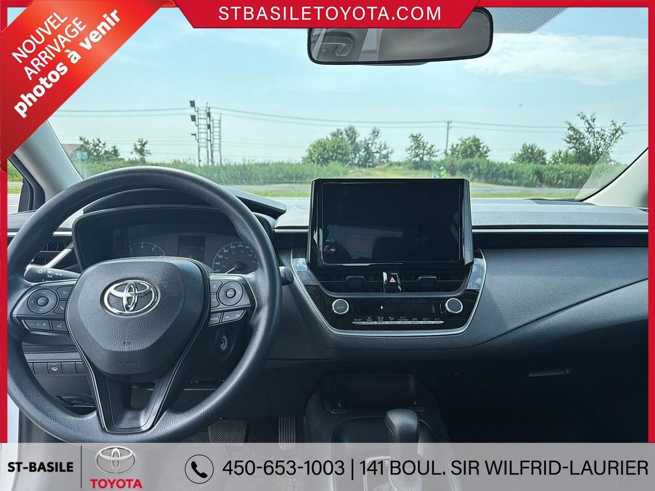 Toyota COROLLA 2024 Blanc Saint-Basile-le-Grand - photo #5