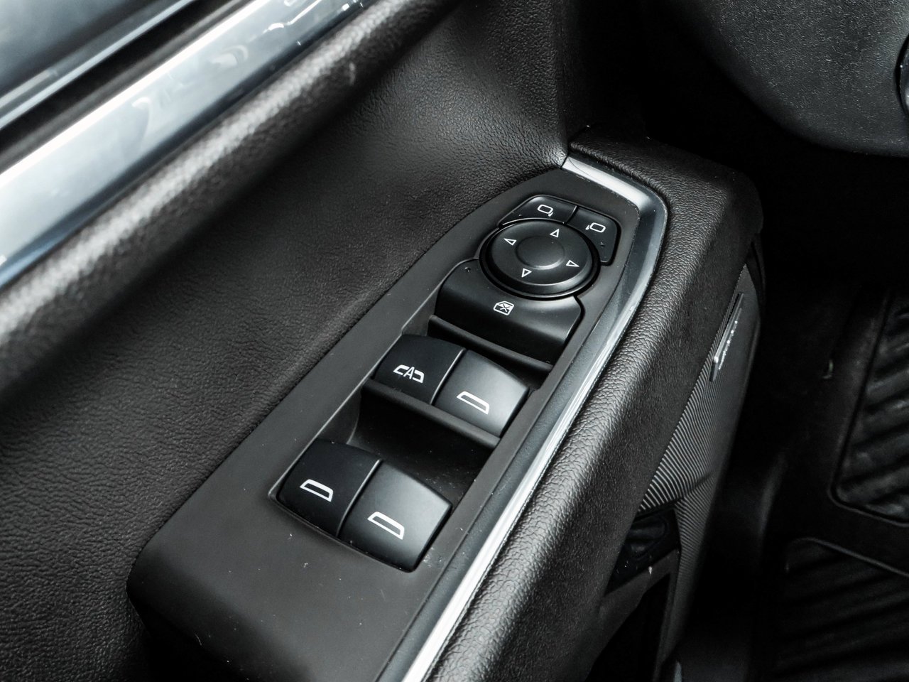 2024 GMC Sierra 1500 4WD Crew Cab 147 Elevation Grey Sherwood Park - photo #18