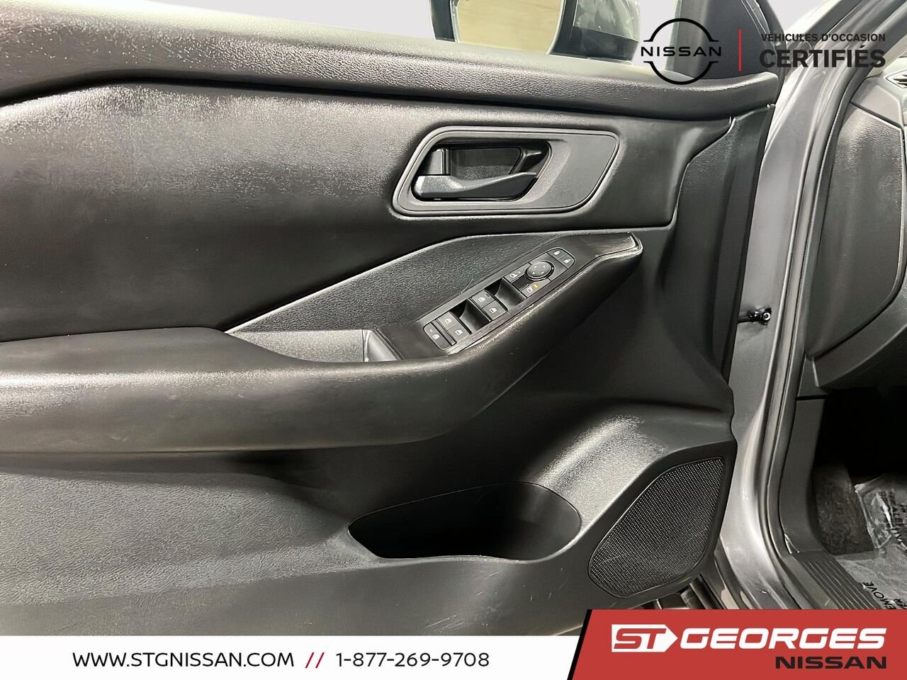 Nissan Rogue 2024 Gris Saint-Georges - photo #10