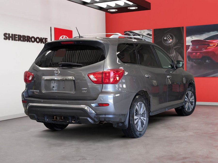 2018 Nissan Pathfinder 2018 Grey