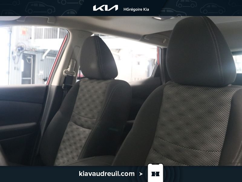 Nissan Qashqai 2017 Laval - photo #8