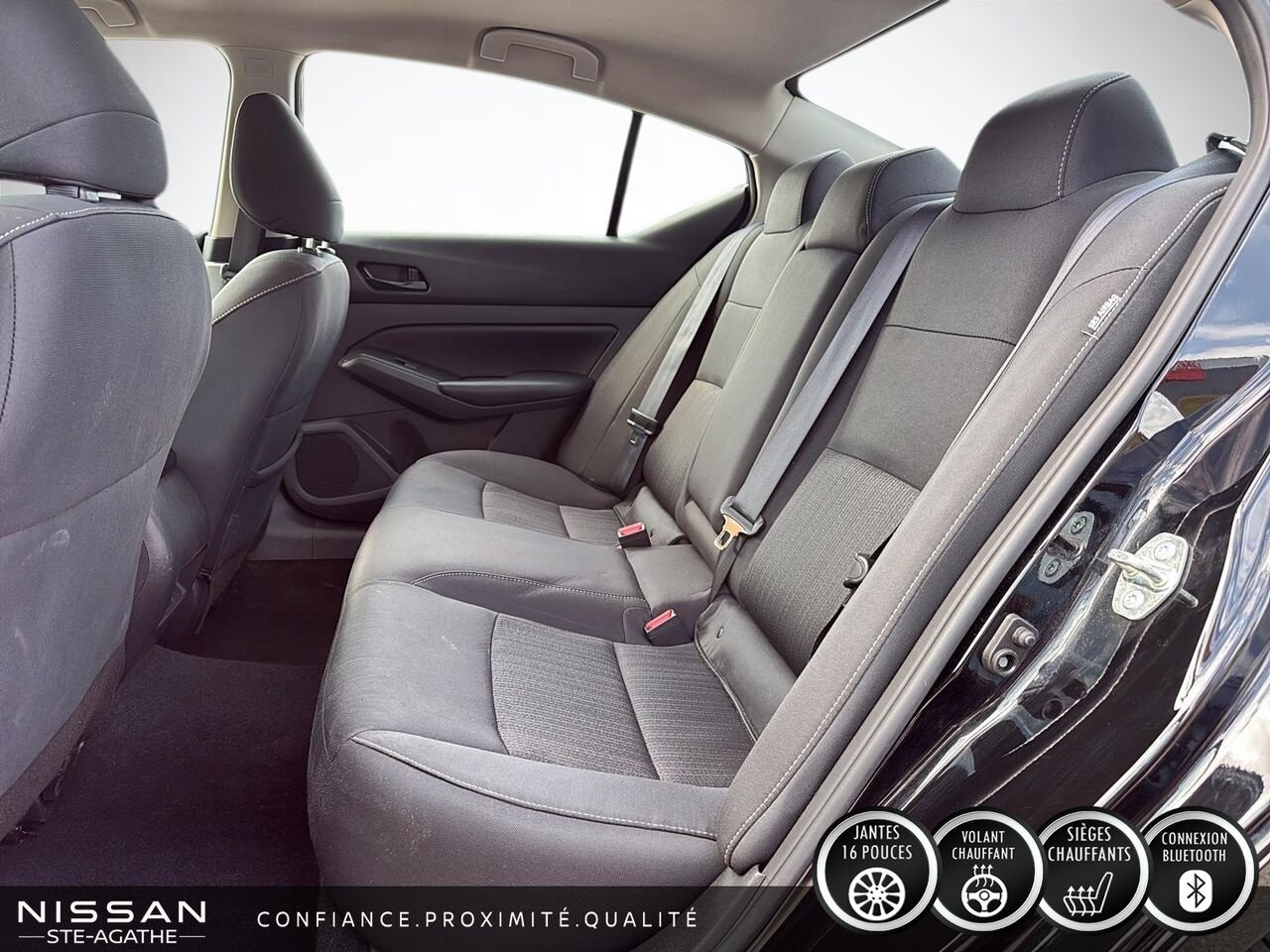 2025 Nissan Altima AWD | DÉRAREUR À DISTANCE | CARPLAY | UN SEUL PROPRIÉTAIRE Black Saint-Jérôme - photo #8