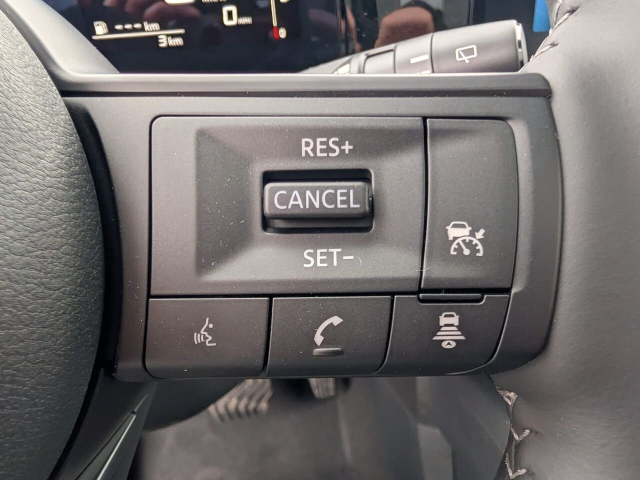NISSAN Kicks KICKS SV PRIVIL GE 2026 Bronze canyon métallisé Châteauguay - photo #22
