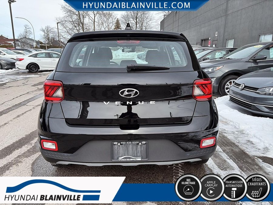 2022 Hyundai Venue 2022 Black