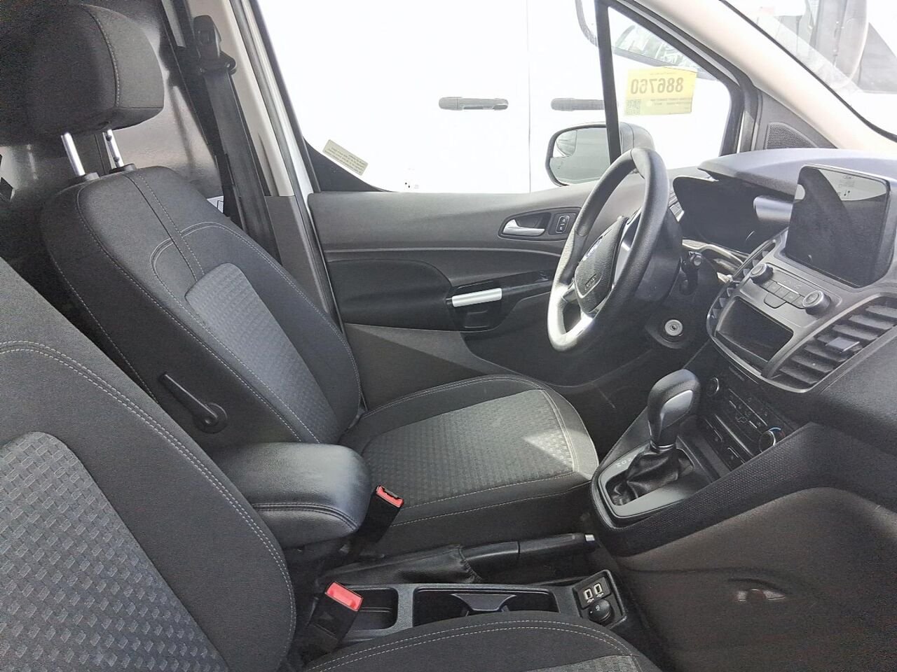 2021 Ford Fourgon Transit Connect White Québec - photo #2