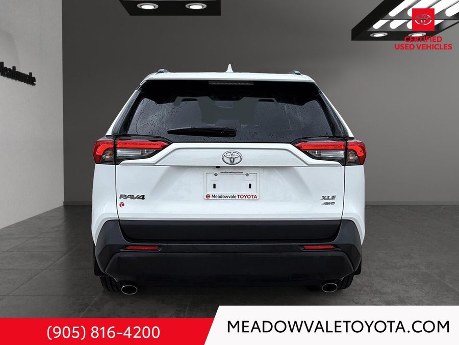 2022 Toyota RAV4 2022 White