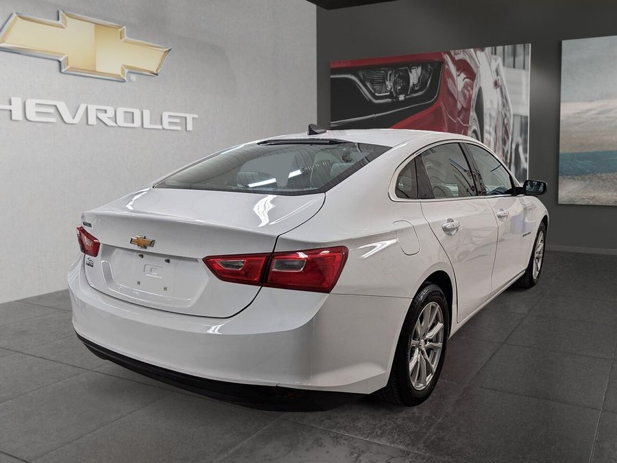 Chevrolet Malibu L berline 4 portes avec 1VL 2017 Gris