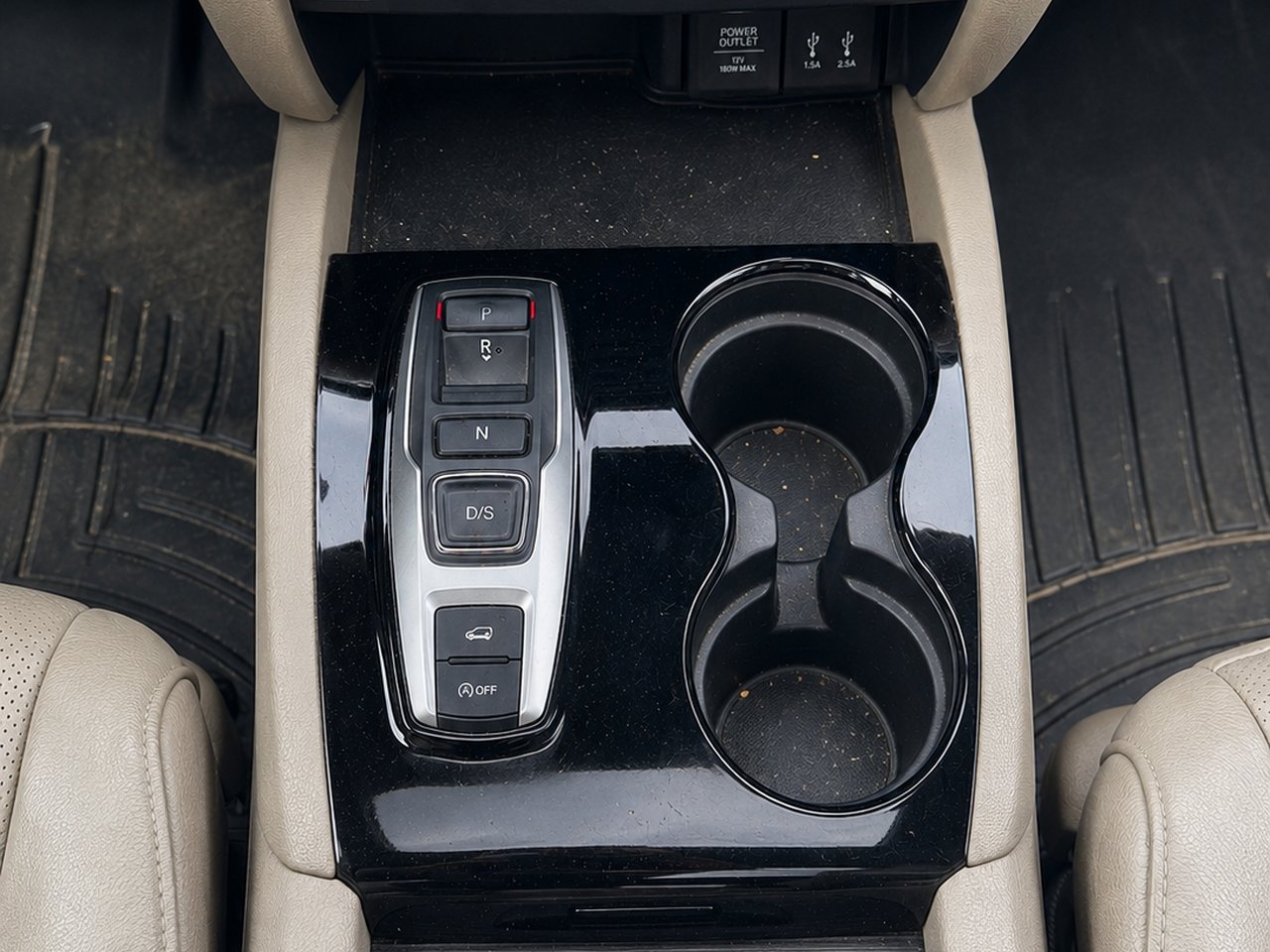 Honda Pilot Touring 2016 Noir Granby - photo #22