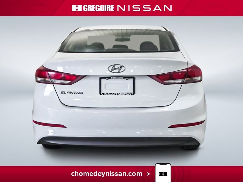 2017 Hyundai Elantra White Saint-Eustache - photo #7