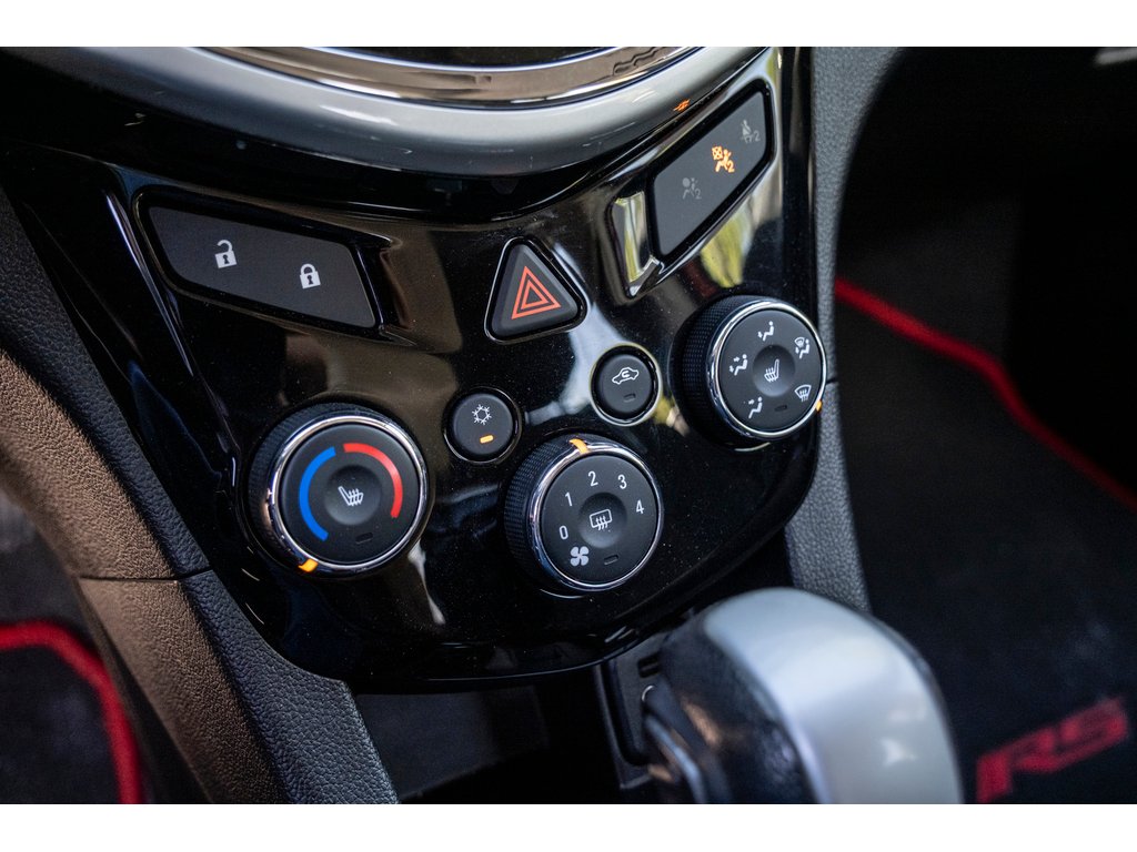 Chevrolet Sonic 2017 Rouge Gatineau - photo #17