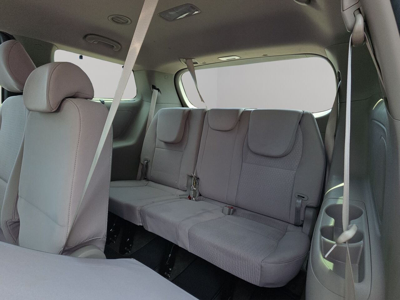 Kia Sedona LX TA, 8 passagers, volant chauffant, commande audio au volant, Apple carplay 2018 Gris Val-David - photo #17