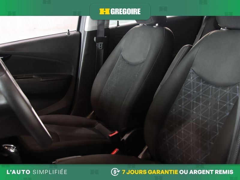 Chevrolet Spark 821702 | LT AUTO A/C MAGS CAM RECUL BLUETOOTH 2020 Gris Laval - photo #19