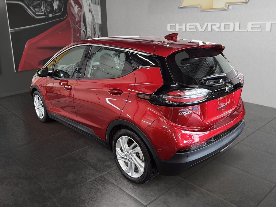 CHEVROLET BOLT LT + BAS KILOMETRAGE + FINI L'ESSENCE !! 2023 Rouge