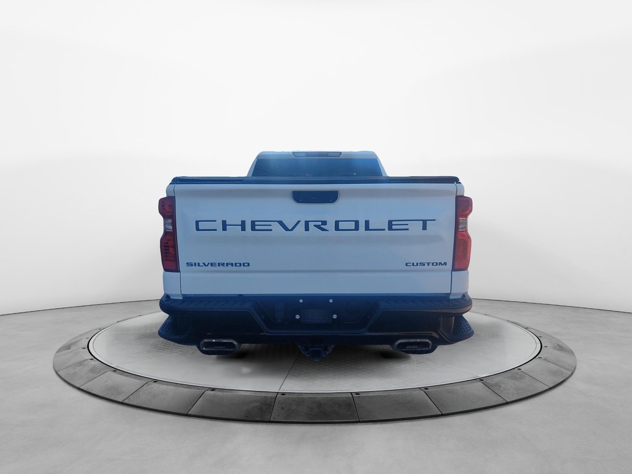 2024 Chevrolet Silverado 1500 White Baie-Comeau - photo #2