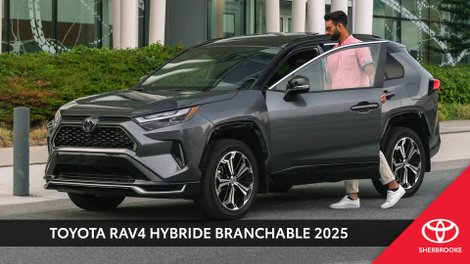 Toyota RAV4 Hybride Branchable 2025 à Sherbrooke | Prix, essai routier et offres chez Sherbrooke Toyota