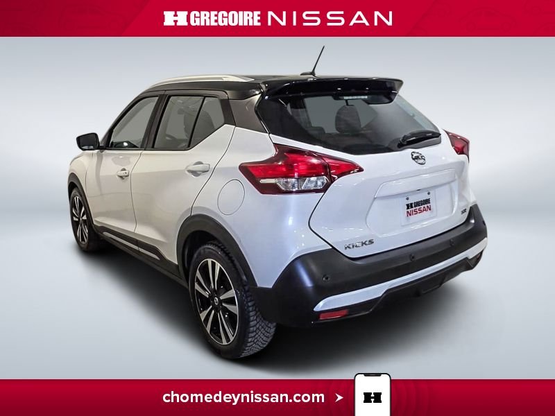 2020 Nissan Kicks White Laval - photo #5