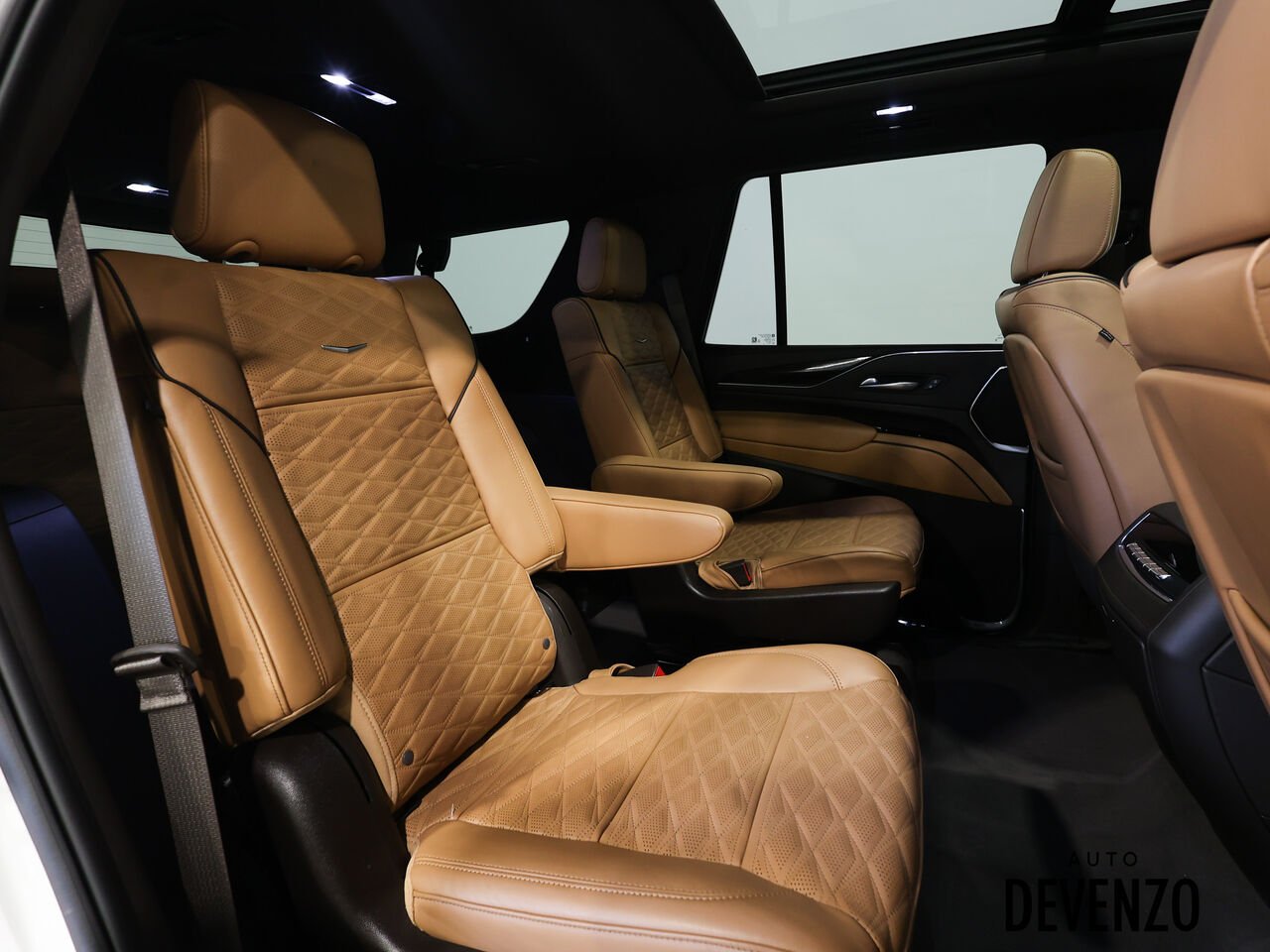 Cadillac Escalade 2022 Blanc Saint-Eustache - photo #21