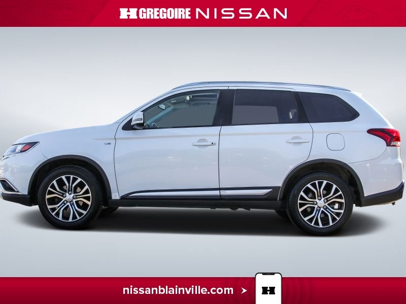 Mitsubishi Outlander 2018 Blanc Laval - photo #4