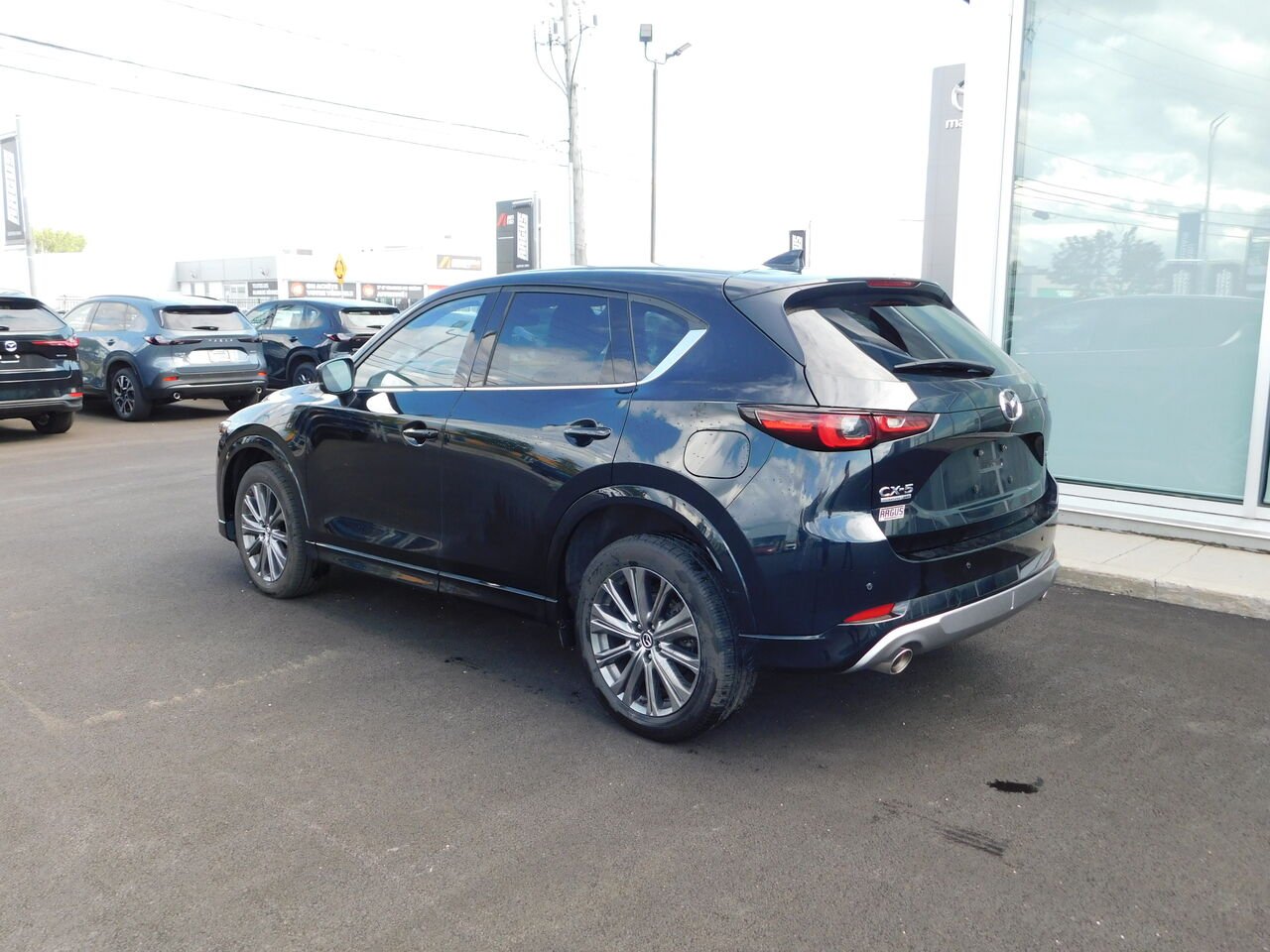 2024 Mazda CX-5 Signature TI Black Gatineau - photo #4