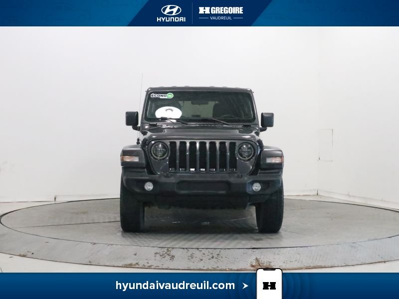 2019 Jeep Wrangler Unlimited Grey Laval - photo #2