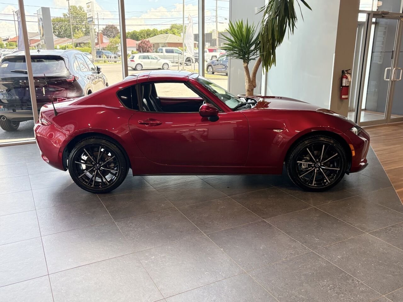 2026 MAZDA MX-5 RF GT BM Soul Red Crystal Metallic Châteauguay - photo #6
