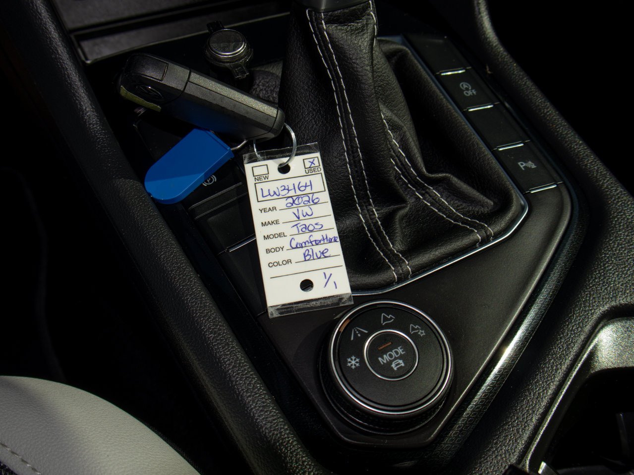 2026 Volkswagen Taos Comfortline 4MOTION Blue Sherwood Park - photo #31