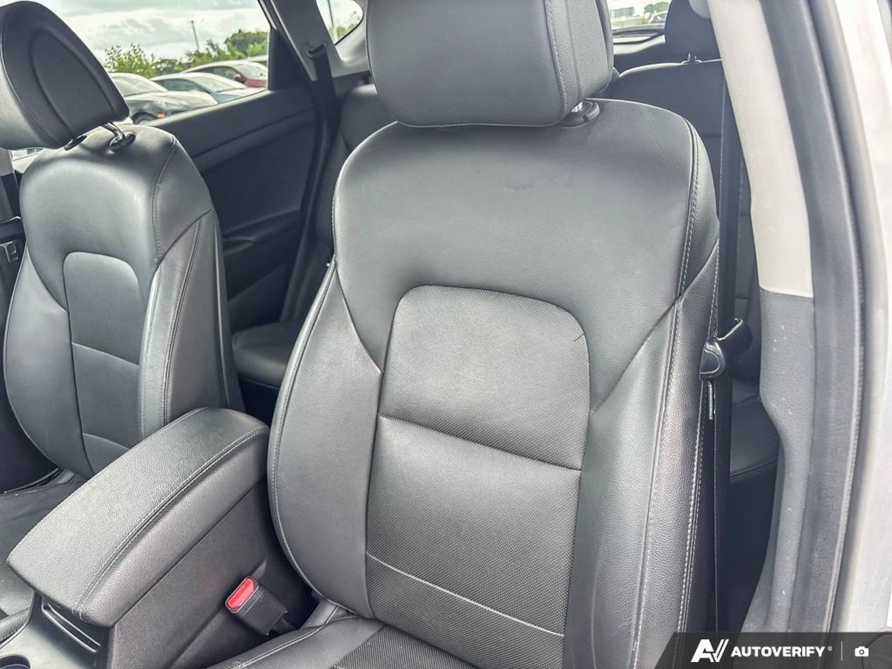 Hyundai Tucson KM8J3CA42JU790048 2018 Gris Mirabel - photo #23
