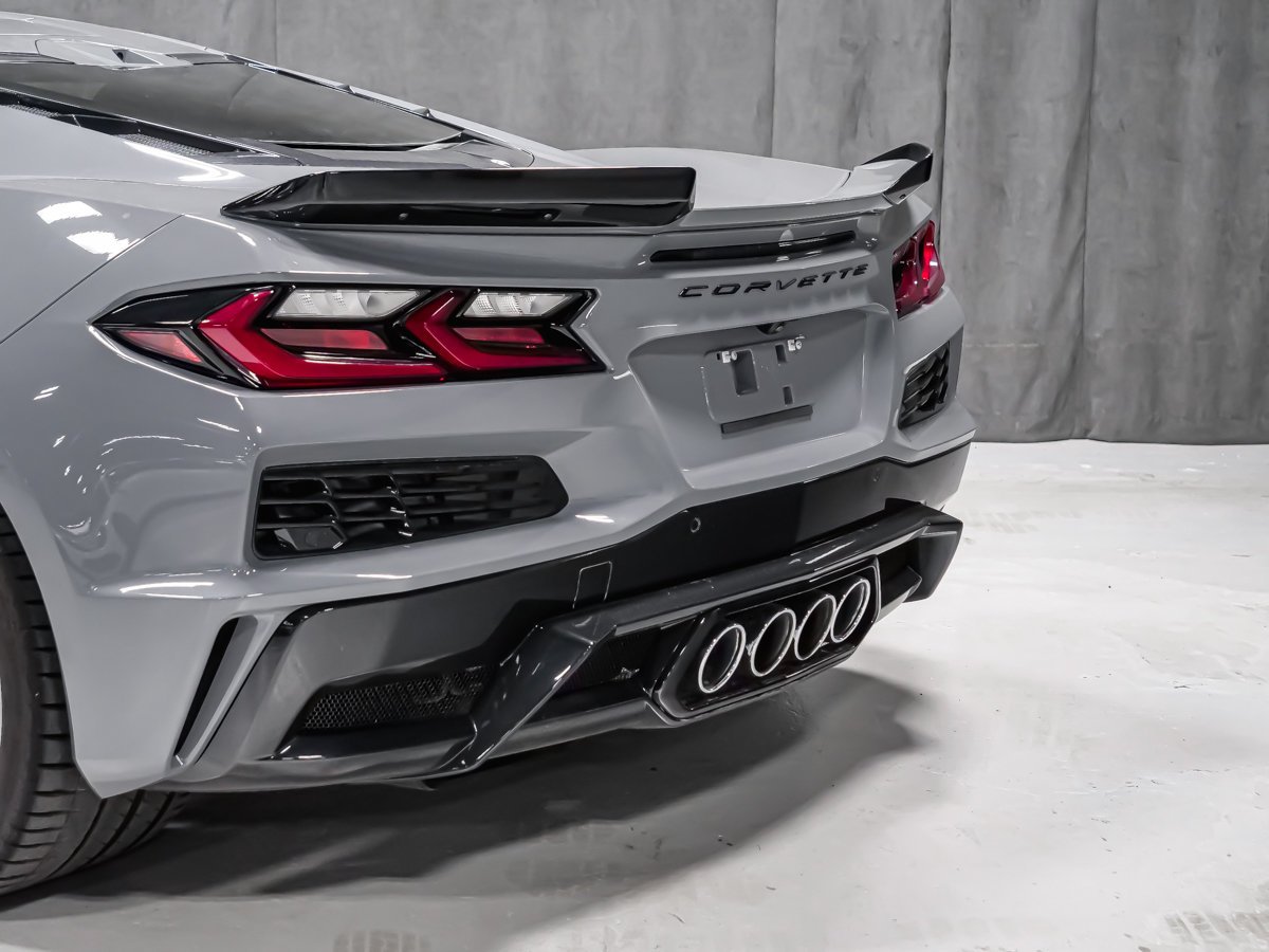 2024 Chevrolet Corvette Z06 1LZ Grey Montreal - photo #8