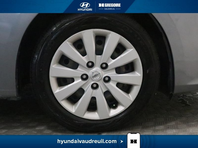 2019 Nissan Sentra Grey Blainville - photo #33