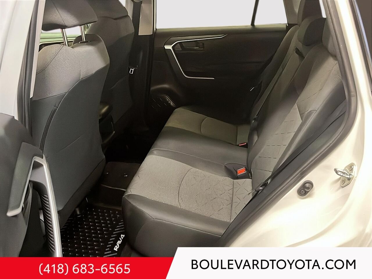 2021 Toyota RAV4 100323A-115 | LE White Québec - photo #17