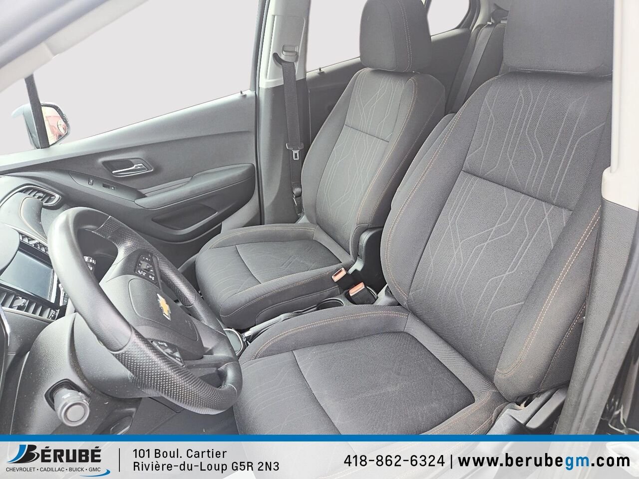2017 CHEVROLET TRAX FWD LT Black Rivière-du-Loup - photo #5