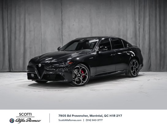 2022 Alfa Romeo Giulia Veloce Black