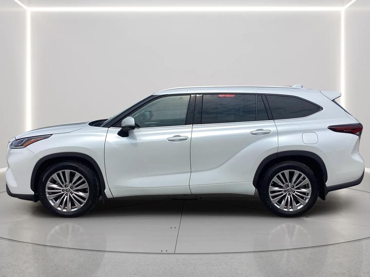 2025 TOYOTA HIGHLANDER LIMITED AWD White Gatineau - photo #1