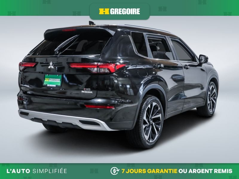 2022 Mitsubishi Outlander Black Laval - photo #8