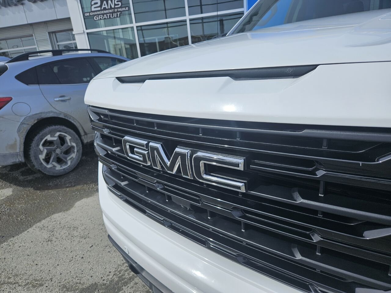GMC Sierra 1500 Elevation cabine multiplace 4RM 157 po 2024 Blanc Thetford Mines - photo #8