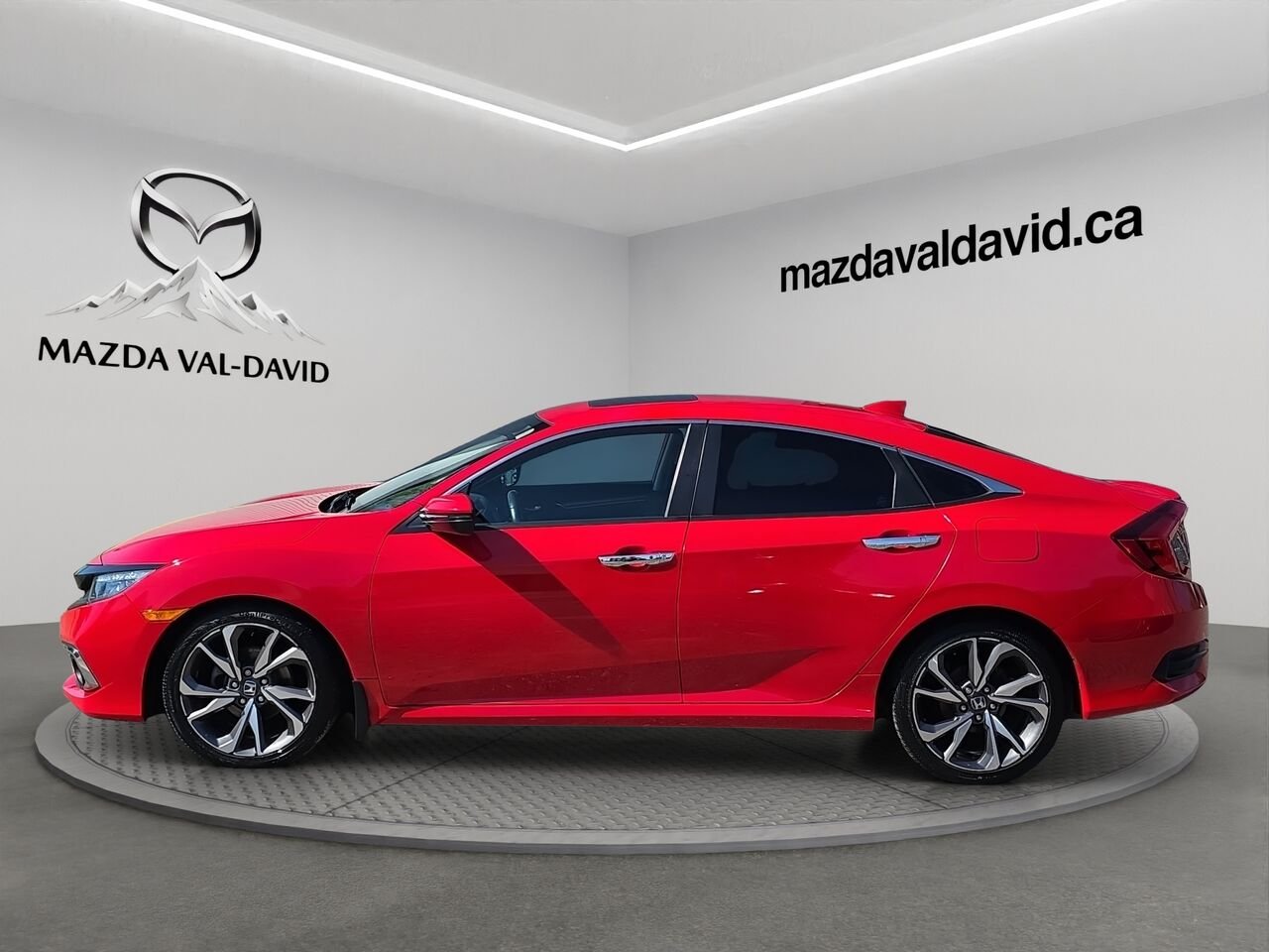 Honda Civic Berline Tourisme CVT, Navigation, Toit ouvrant, Apple Carplay 2020 Rouge Val-David - photo #1