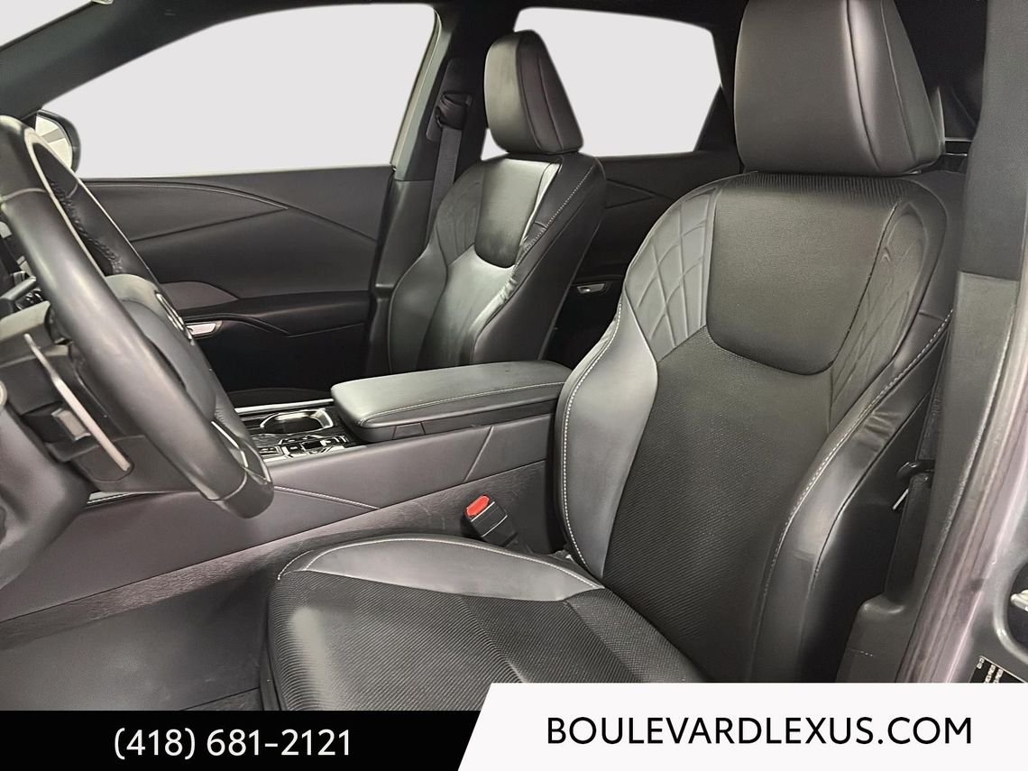 2023 Lexus RX Grey Quebec - photo #28