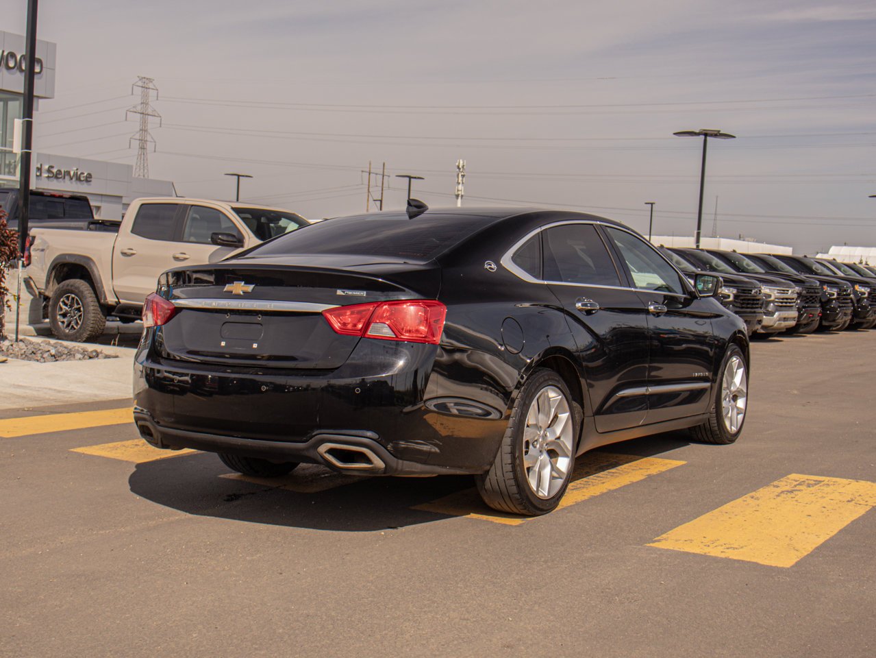 2019 Chevrolet Impala 4dr Sdn Premier w/2LZ Black Sherwood Park - photo #9