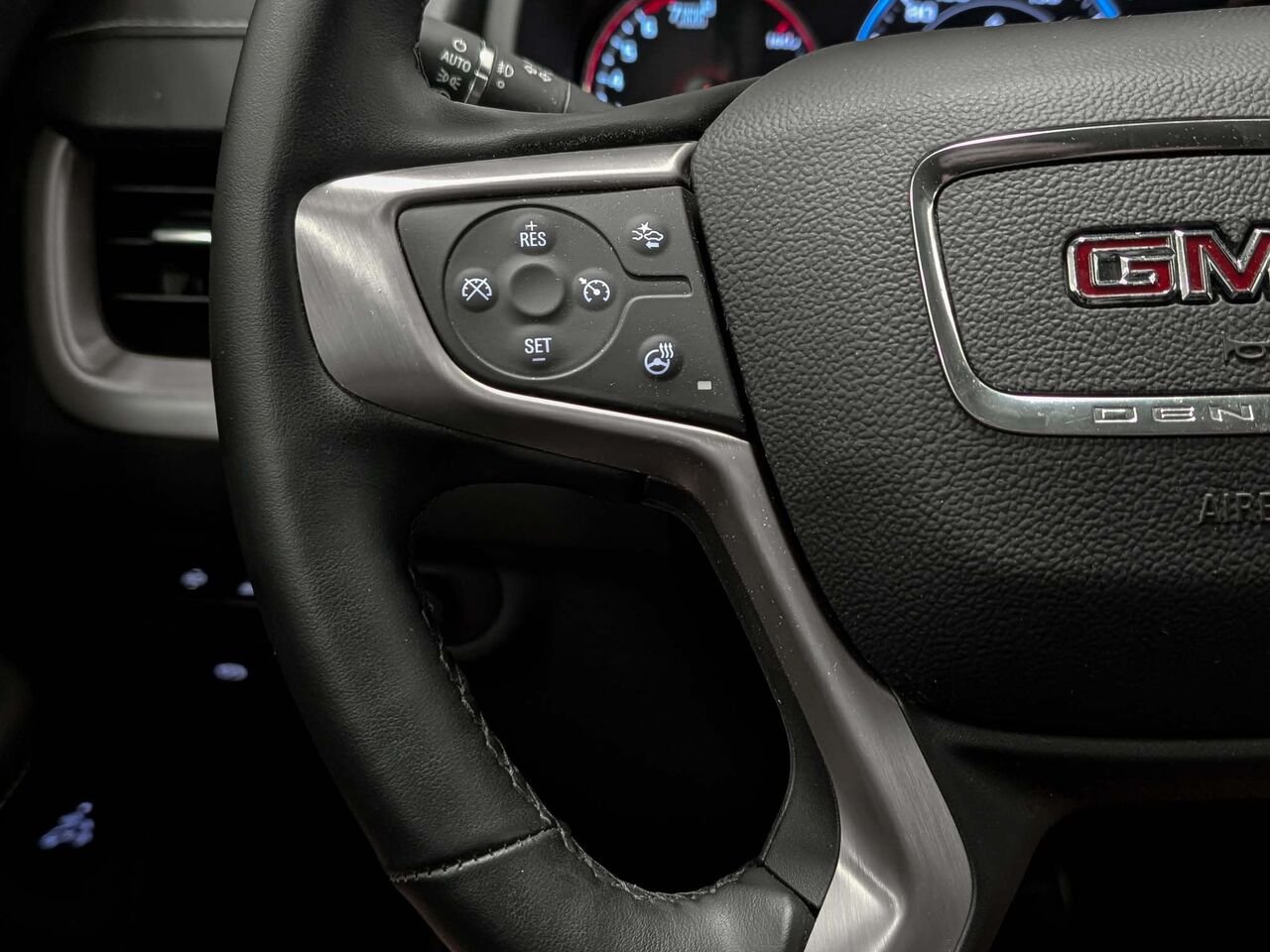 GMC Terrain DENALI AWD Toit Pano 11 859 KM Seulement!!! 2024 Noir Sherbrooke - photo #14