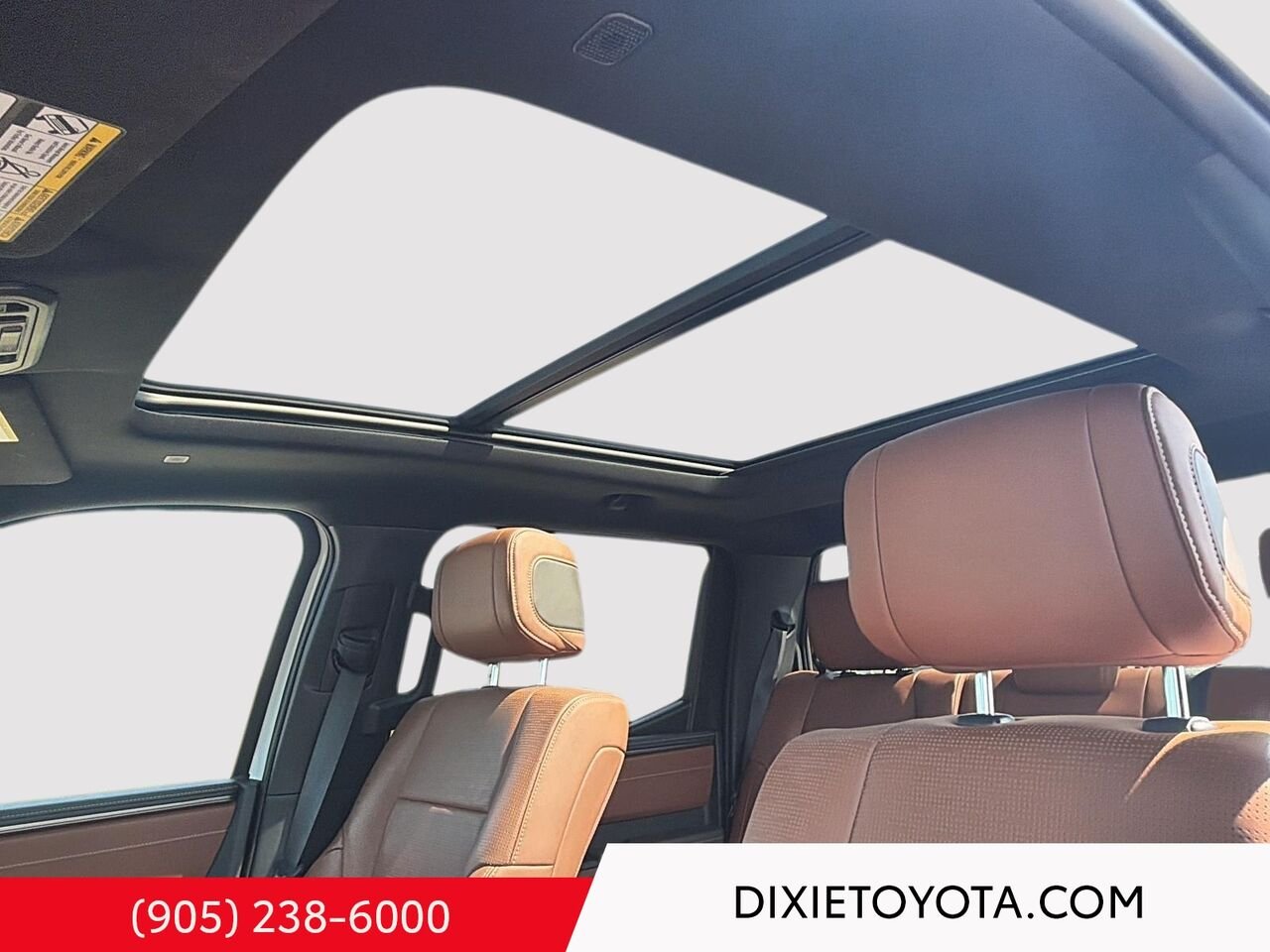 2026 Toyota TUNDRA HYBRID PLATNIUM 1794 EDITION 4WD / CLEAN CARFAX / HEATED AND VENTIALTED SEATS / ALLOY WHEELS / CARPLAY AND ANDROID AUTO White Mississauga - photo #10