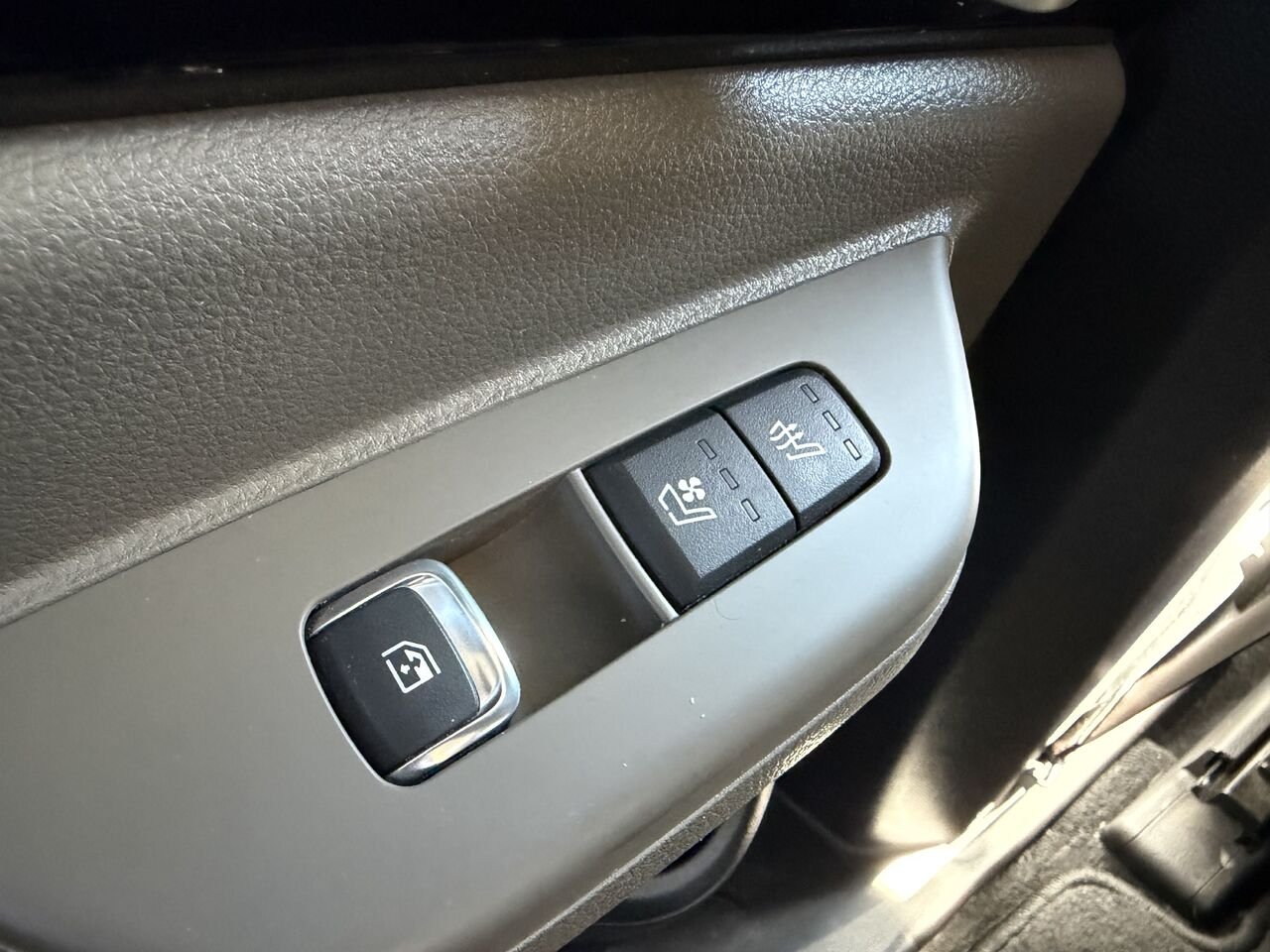 Kia Carnival 2025 Noir Thetford Mines - photo #34
