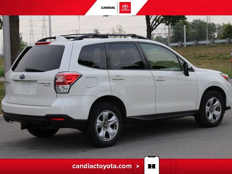 2017 Subaru Forester White Laval - photo #10