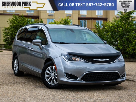 2017 Chrysler Pacifica 2017 Grey